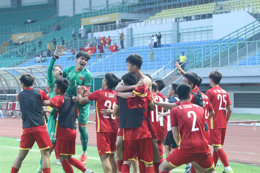 Kết quả U19 Việt Nam 1-1 U19 Thái Lan (PEN: 5-3): Chiến thắng danh dự