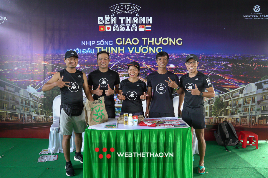 Đập hộp bộ racekit của giải Marathon Quốc tế Vietcombank Mekong Delta 2022