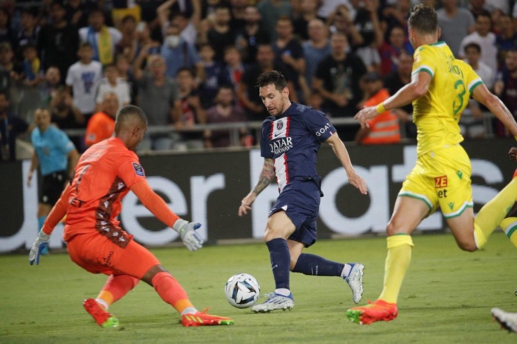Giúp PSG giành Siêu cúp Pháp, Messi có danh hiệu thứ 41