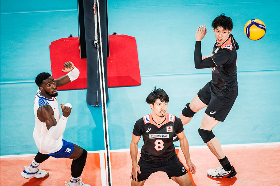 Bản lĩnh lên tiếng, Nhật Bản giành vé vào tứ kết giải bóng chuyền nam vô địch thế giới 2022
