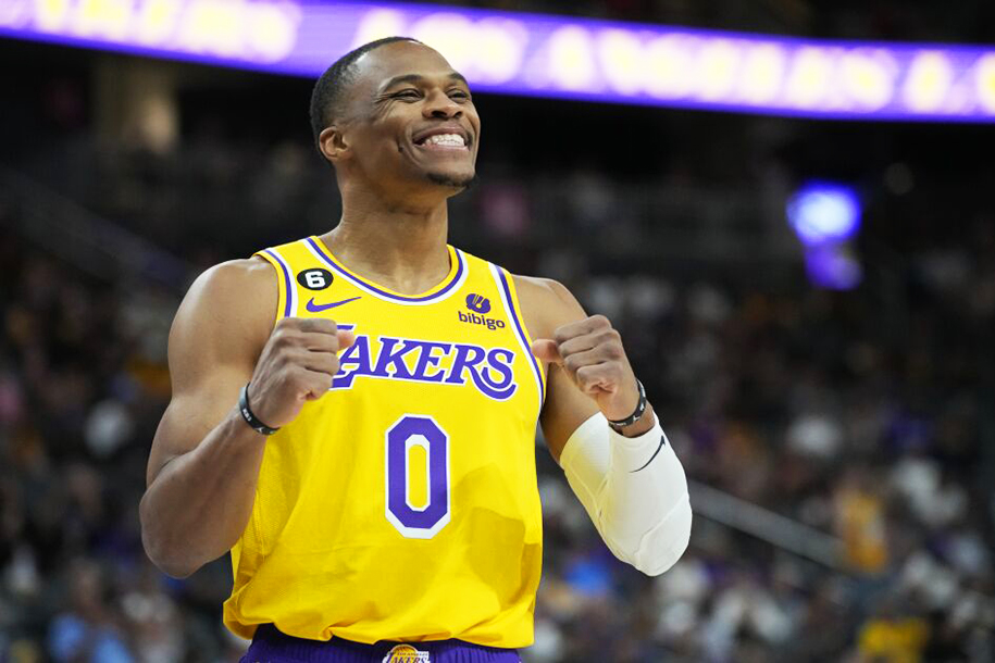 Quyết định cho Russell Westbrook dự bị ở Lakers: Quân bài đặc biệt của Darvin Ham?