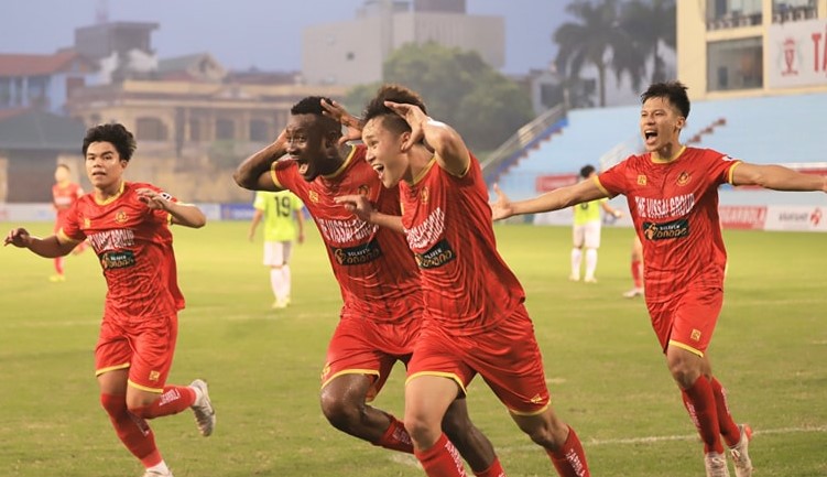 CAND thăng hạng V.League 2023 nhờ bàn thắng phút 90+7