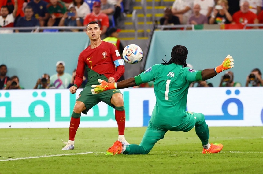 Điều kỳ lạ xảy ra trong hiệp 2 trận Bồ Đào Nha vs Ghana