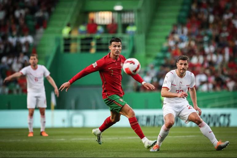Soi kèo Bồ Đào Nha vs Thụy Sĩ: Messi gọi, Ronaldo trả lời