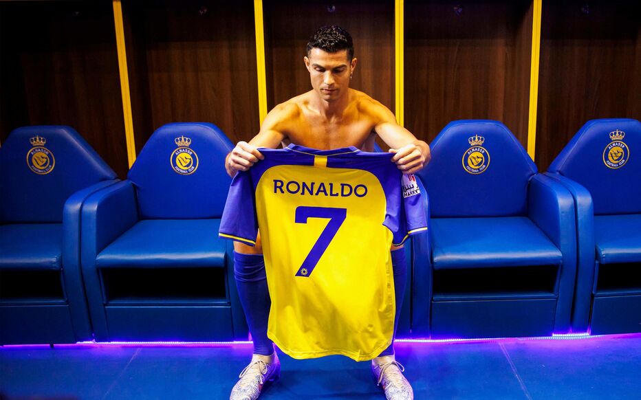 Chi tiết số tiền 400 triệu euro mà Ronaldo nhận được ở Al Nassr