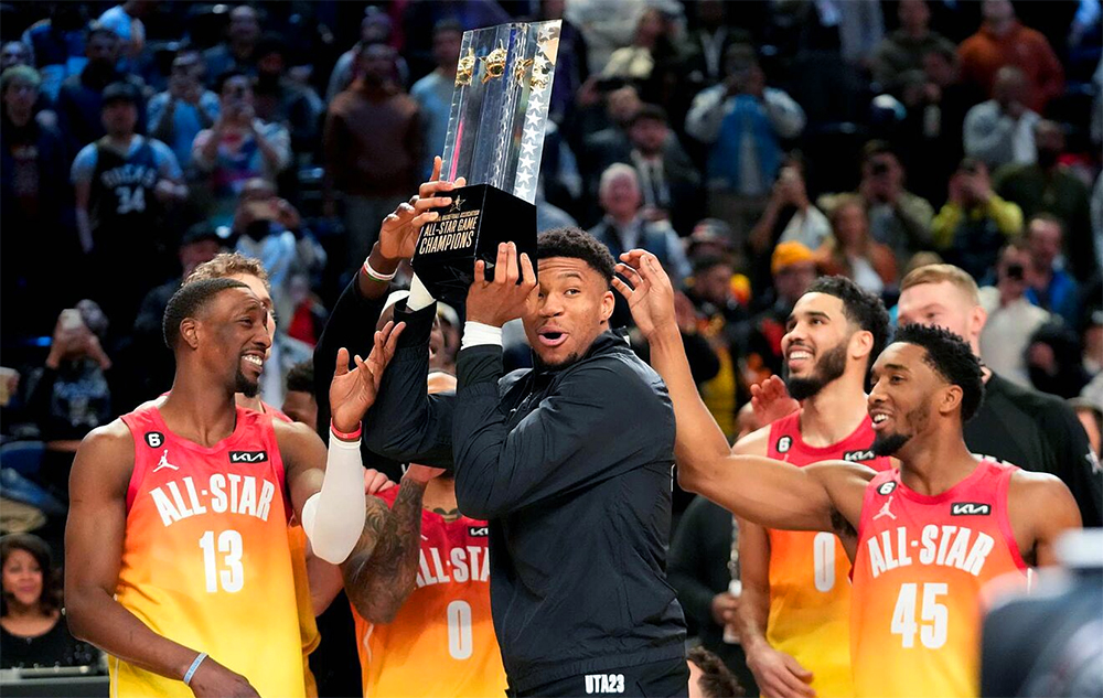 Đội trưởng Antetokounmpo và Team Giannis đã giành chiến thắng trận đấu NBA All-Star 2023, đánh bại Team LeBron với tỷ số chung cuộc 184-175