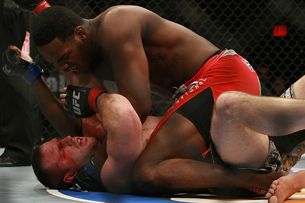 Dana White muốn “tẩy trắng” hồ sơ cho Jon Jones trước UFC 285