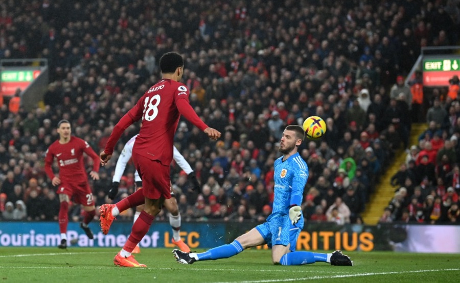 Liverpool tăng tốc ngoạn mục trong 3 tuần để áp sát Top 4
