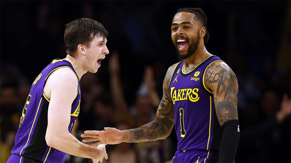 Giành chiến thắng thứ 3 liên tiếp, Los Angeles Lakers chỉ còn cách top 6 đúng 1 trận đấu