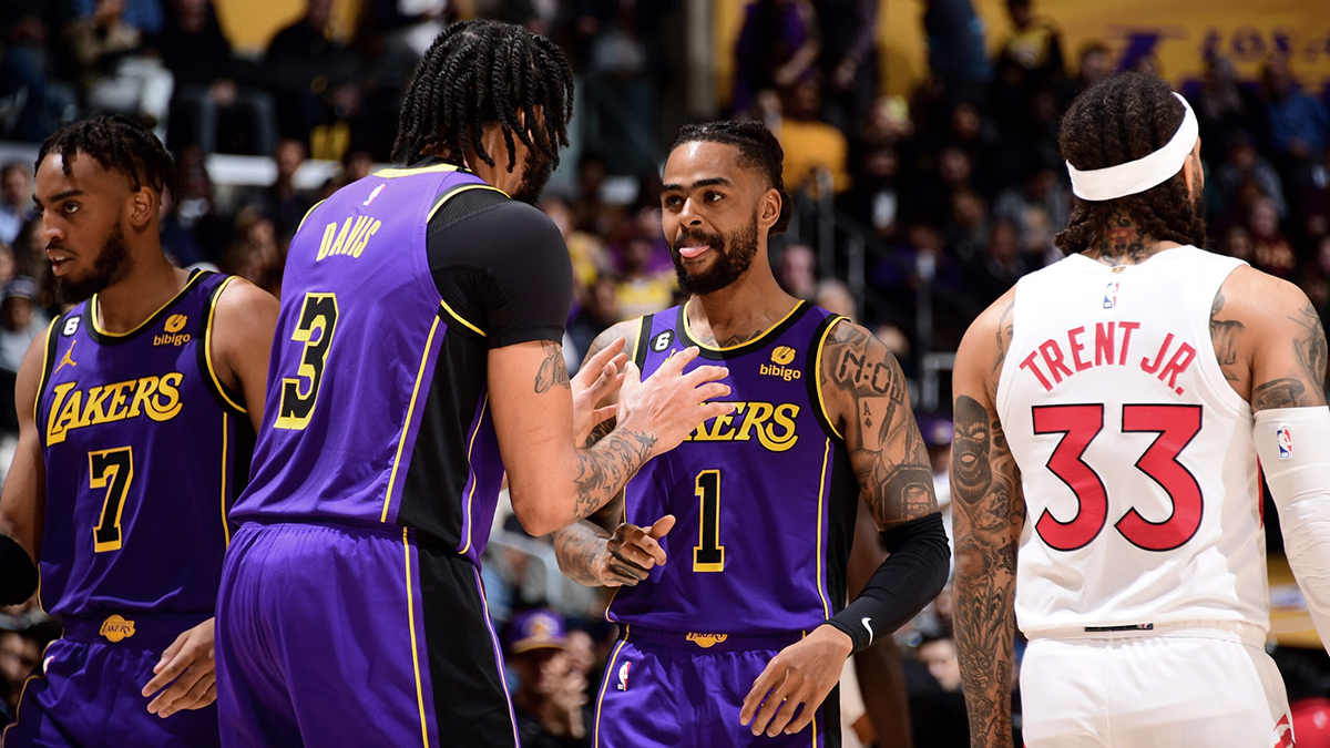 Los Angeles Lakers hồi sinh bất ngờ: Sức mạnh đến từ chiều sâu đội hình?