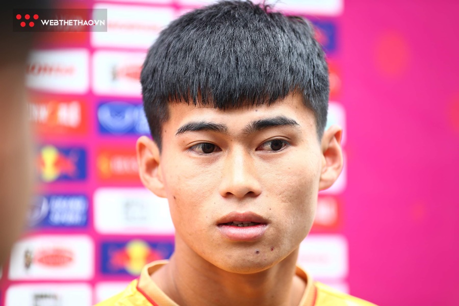 Trung vệ U23 Việt Nam lấy Quế Ngọc Hải làm tấm gương để phấn đấu