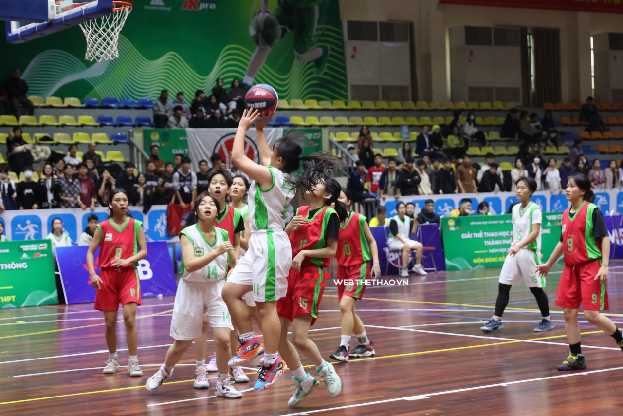 Hà Nội - Amsterdam cùng Chuyên Nguyễn Huệ góp mặt ở CK giải bóng rổ học sinh Hà Nội