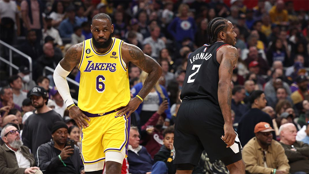 Lakers thua trận thứ 11 liên tiếp trước LA Clippers: Cửa Playoffs gần như khép lại