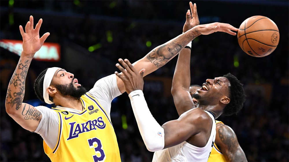 Los Angeles Lakers bay cao tại Game 6, 