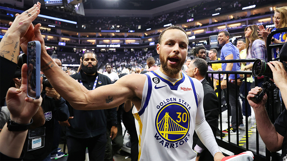 Ghi 50 điểm ở Game 7 NBA Playoffs: Chỉ có thể là Stephen Curry!