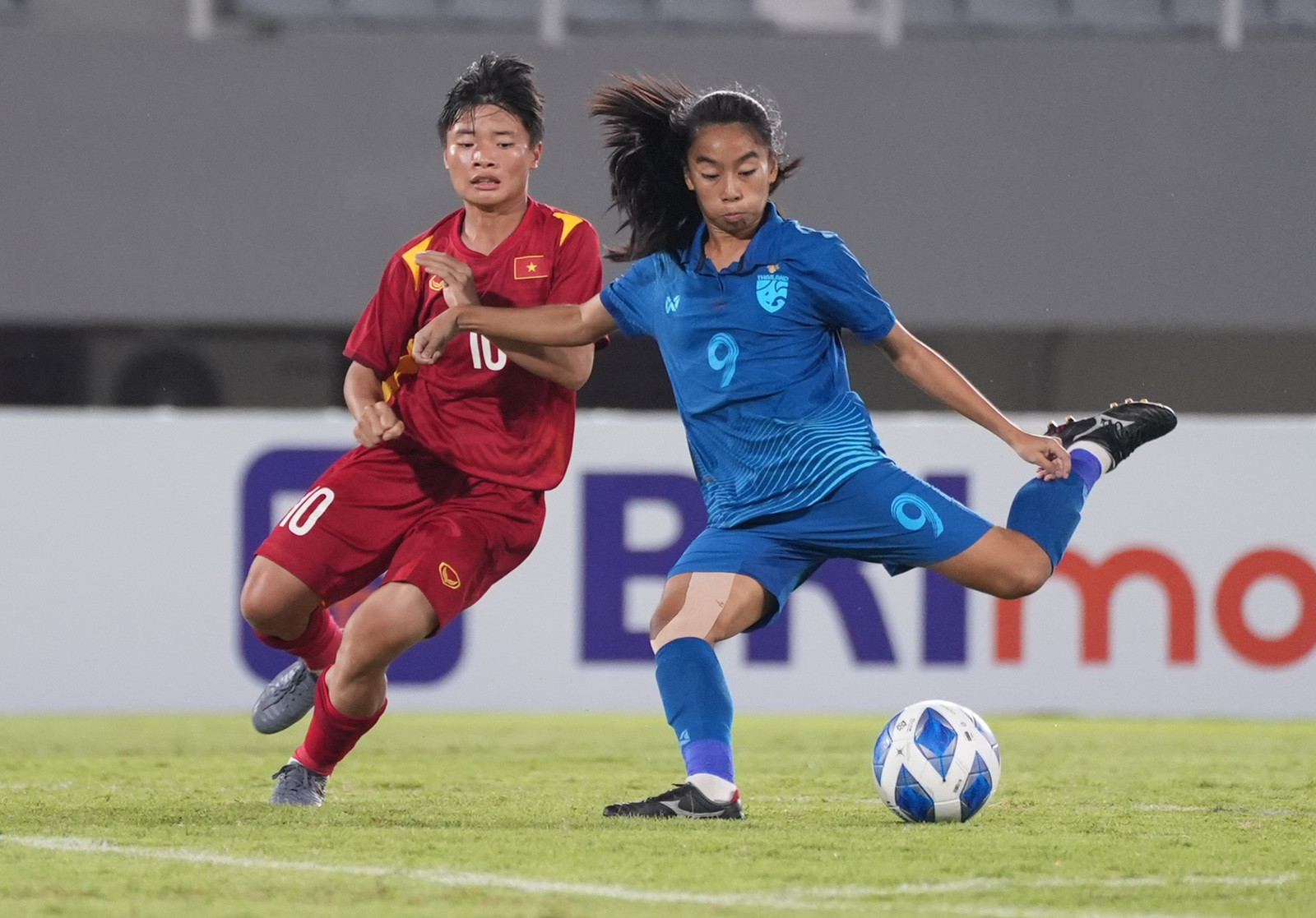 U19 nữ Việt Nam thua Thái Lan ở chung kết U19 nữ Đông Nam Á, HLV Akira nhận trách nhiệm
