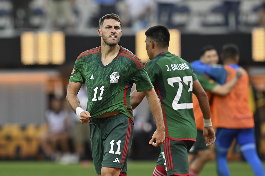 Mexico lần thứ 9 vô địch Gold Cup nhờ bàn thắng vào phút chót