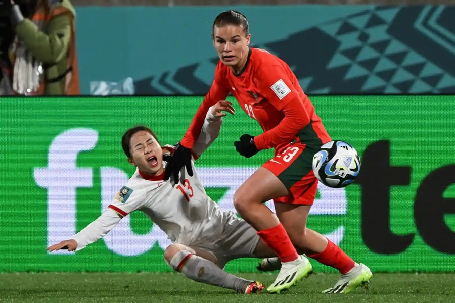 Nữ Việt Nam 0-2 nữ Bồ Đào Nha: May mắn thoát thua