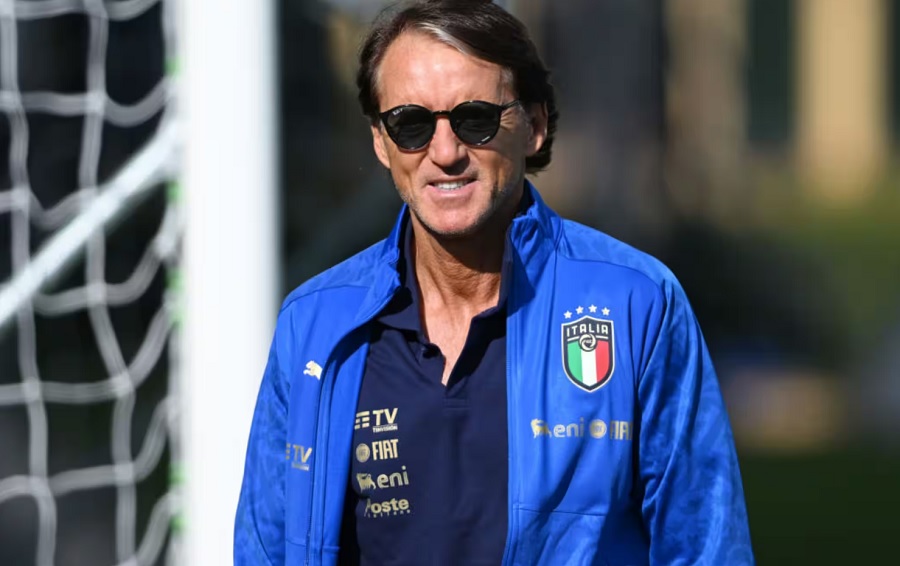 Tiết lộ lý do HLV Mancini bất ngờ từ chức đội tuyển Ý