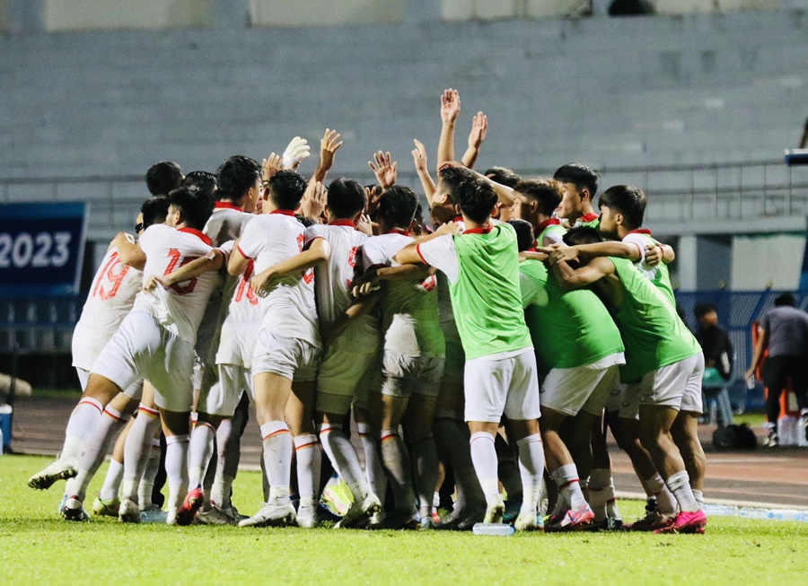 U23 Việt Nam 0-0 (PEN: 6-5) U23 Indonesia: Bảo vệ thành công ngôi vô địch