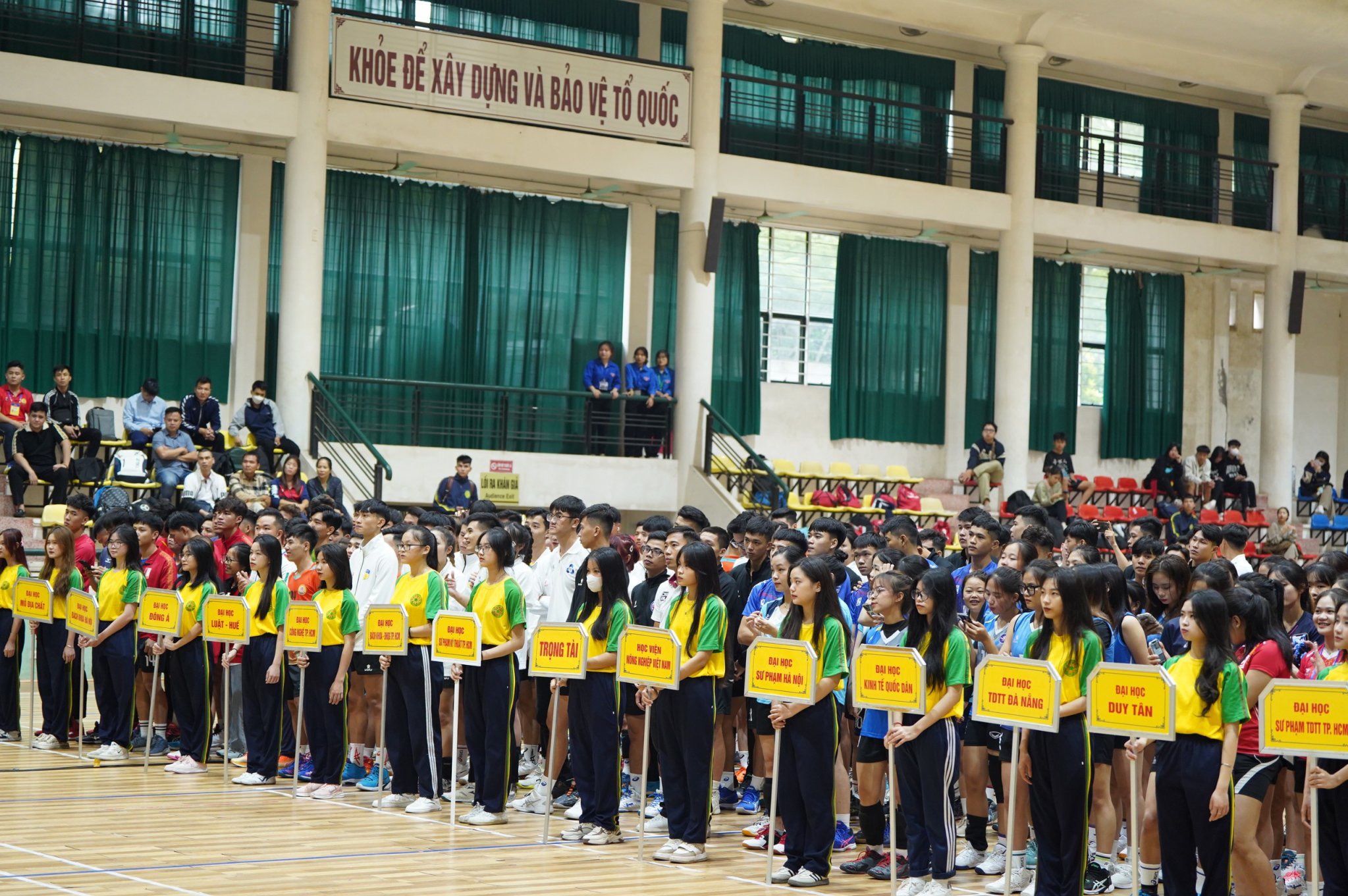18 đội bóng tranh tài tại VCK giải bóng chuyền sinh viên toàn quốc 2023