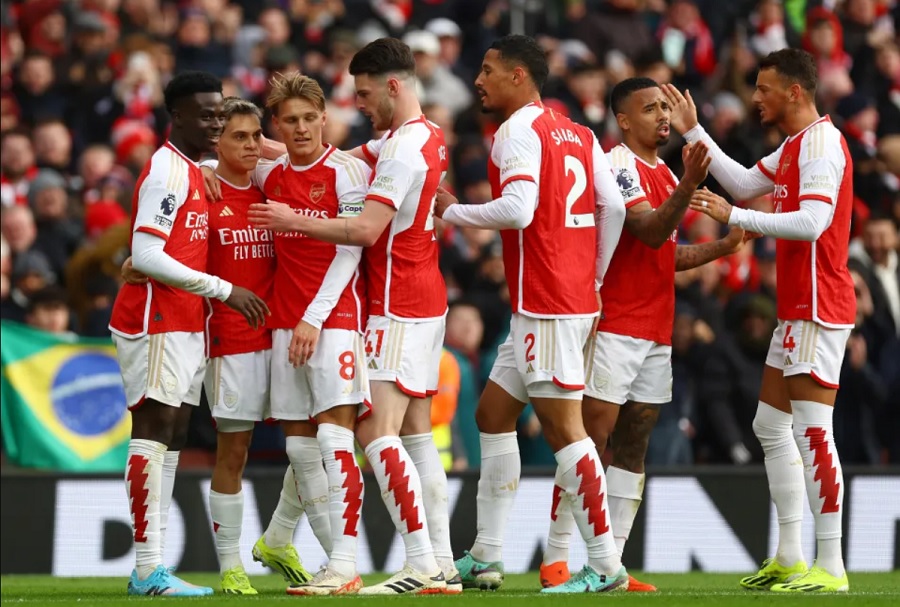 Bảng xếp hạng Ngoại hạng Anh mới nhất: Arsenal cải thiện vị trí
