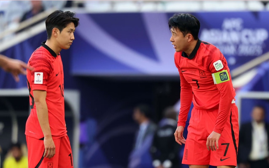 Lee Kang-in bị chỉ trích sau vụ Son Heung-min: “Hãy làm một vận động viên bóng bàn thôi”