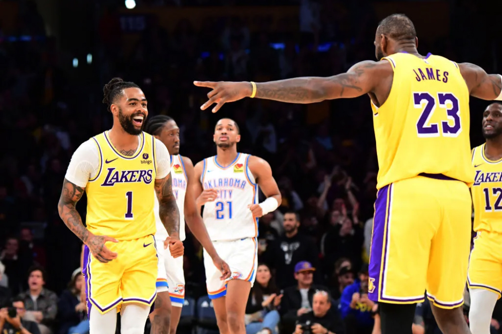 Los Angeles Lakers hồi sinh mạnh mẽ, đánh bại đội nhất bảng Oklahoma City Thunder