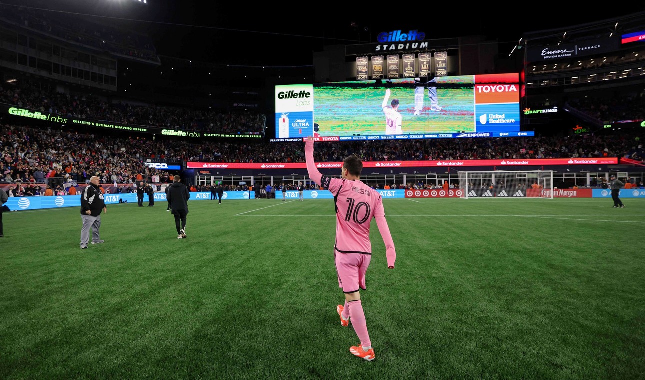 Thua đậm Inter Miami, HLV đối phương hết lời khen ngợi Messi