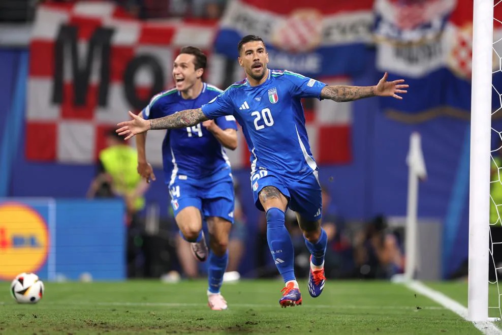 Kết quả Italia 1-1 Croatia: Bùng nổ phút bù giờ, tiếc nuối chia tay Modric
