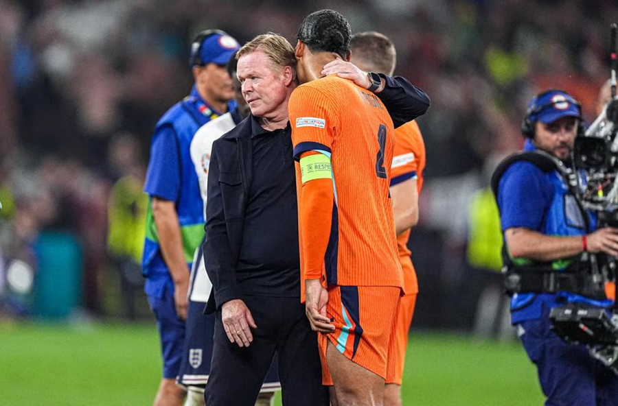 Van Dijk đau đớn vì bàn thua muộn của Hà Lan, tiết lộ hành động 
