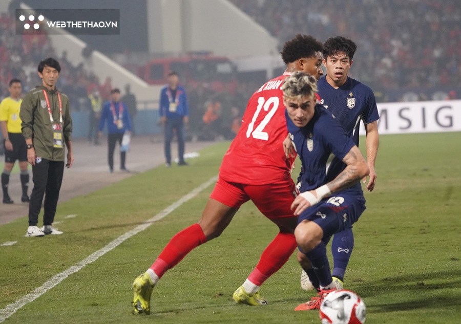 Thái Lan từng ngược dòng vô địch AFF Cup khi thua 1-2 ở lượt đi, nhưng…