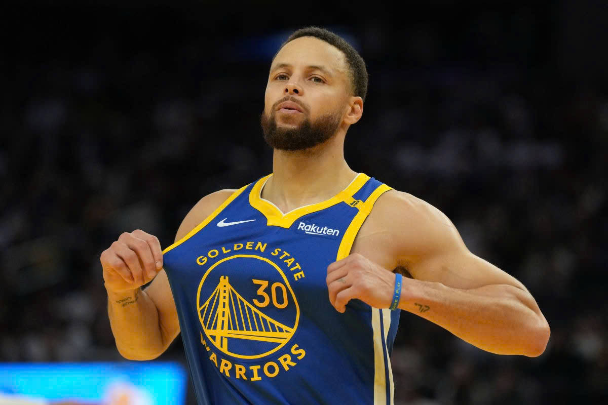 Chuyển nhượng NBA: Stephen Curry “thả hint” về bản hợp đồng tiếp theo của Golden State Warriors?