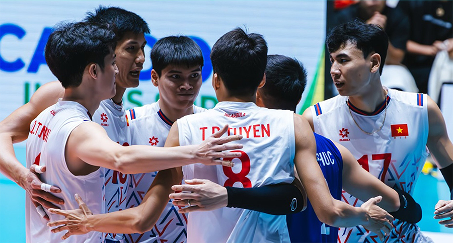 5 set kịch tính, bóng chuyền nam Việt Nam đại thắng đương kim vô địch SEA V.League