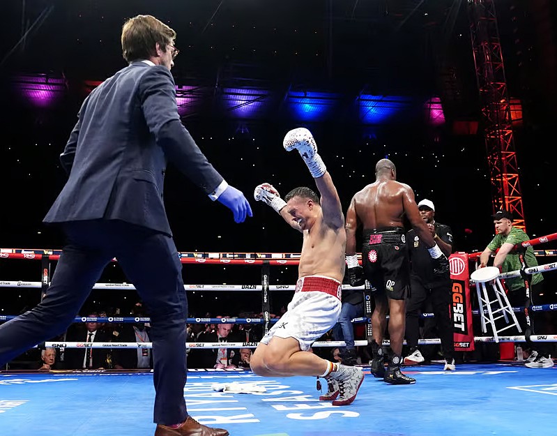 Trận Usyk vs Dubois 2 mang về số tiền thưởng khổng lồ cho Usyk