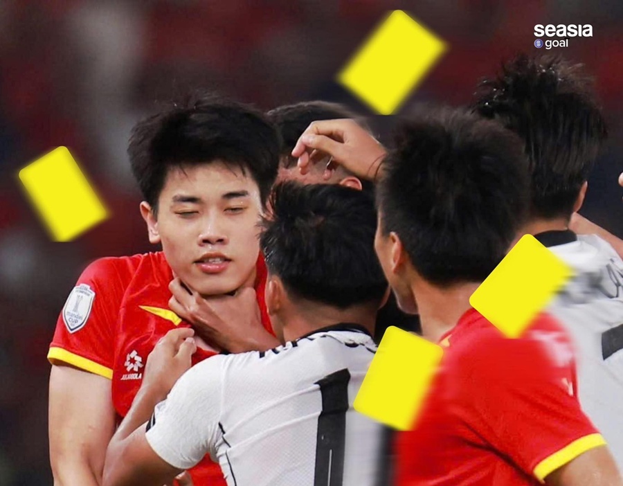 Cầu thủ U23 Indonesia thoát thẻ đỏ vì bóp cổ Đình Bắc
