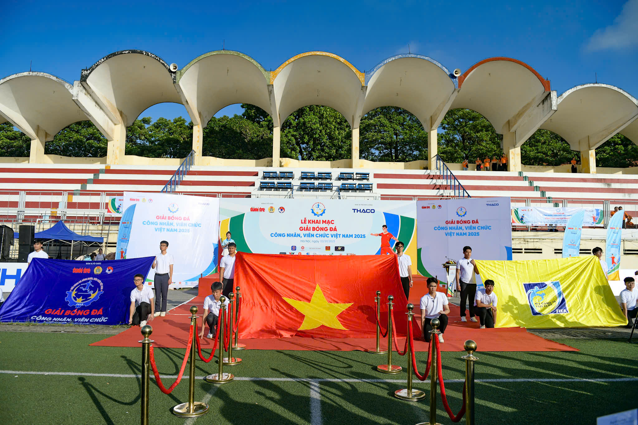 Khai mạc Giải bóng đá công nhân, viên chức Việt Nam 2025 với 40 đội tranh tài