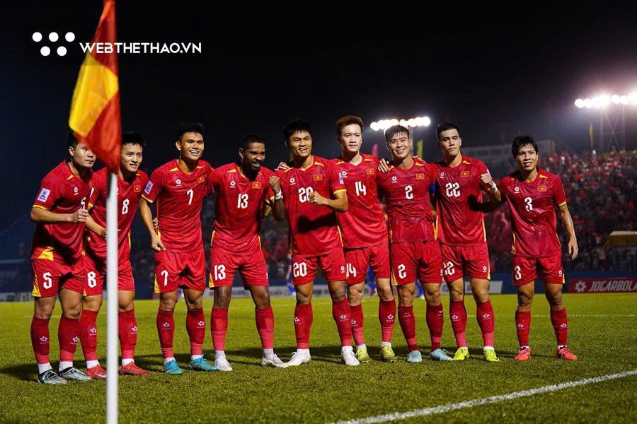 Việt Nam 3-1 Nepal: Chiến thắng quan trọng!