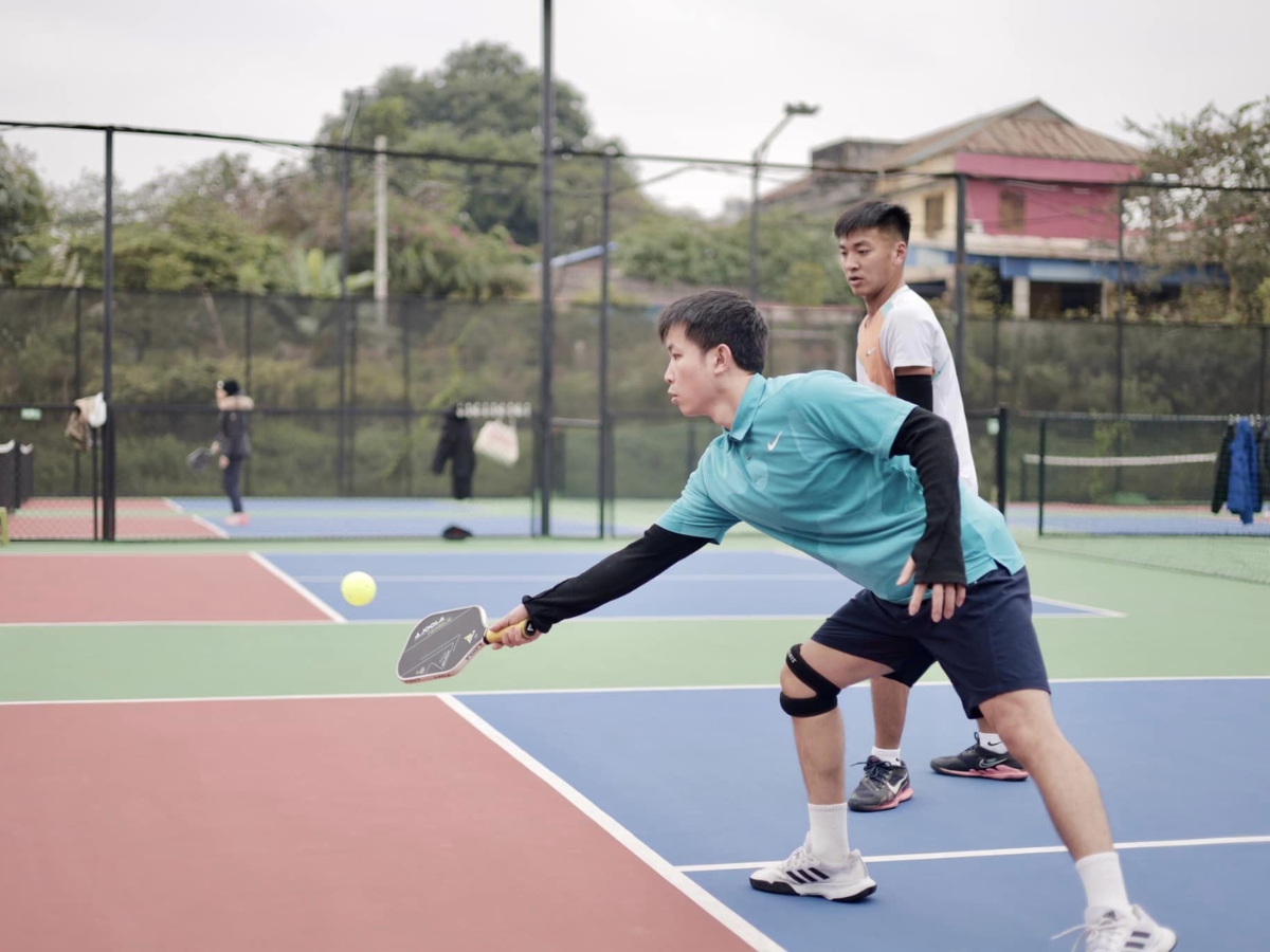 Dink shot - Nghệ thuật kiểm soát cục diện trong Pickleball