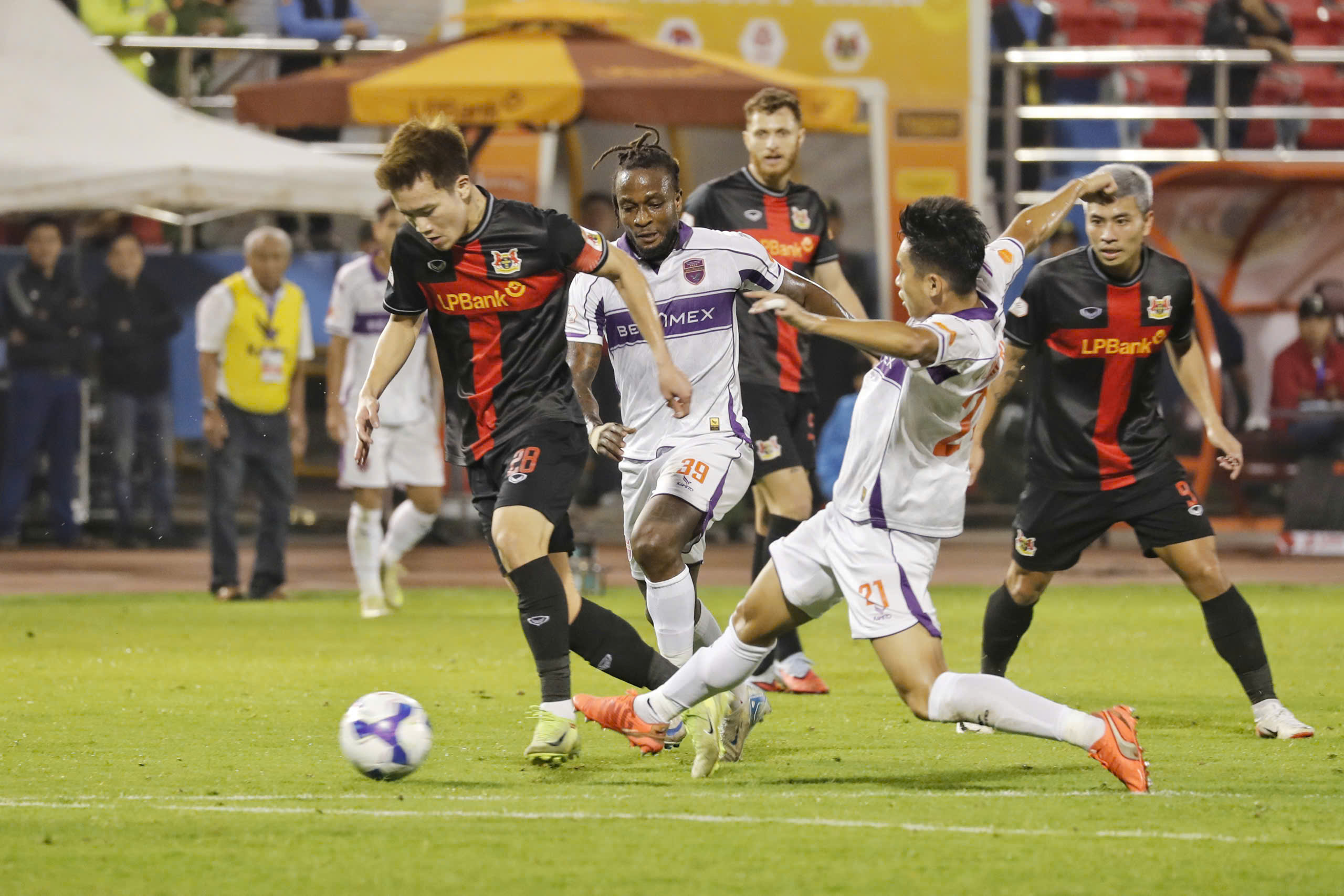 Kết quả bóng đá V.League 2025/26 vòng 10 hôm nay mới nhất