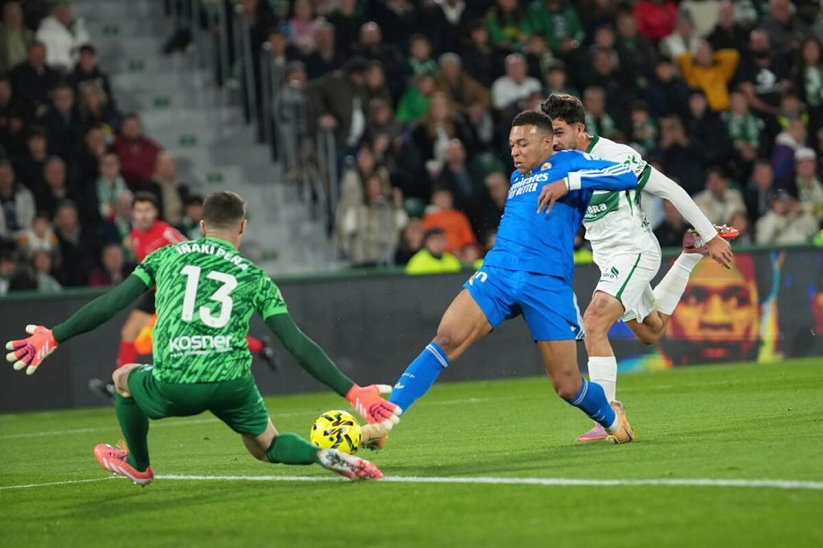 Bảng xếp hạng La Liga sau khi Real Madrid bị đội mới lên hạng chia điểm