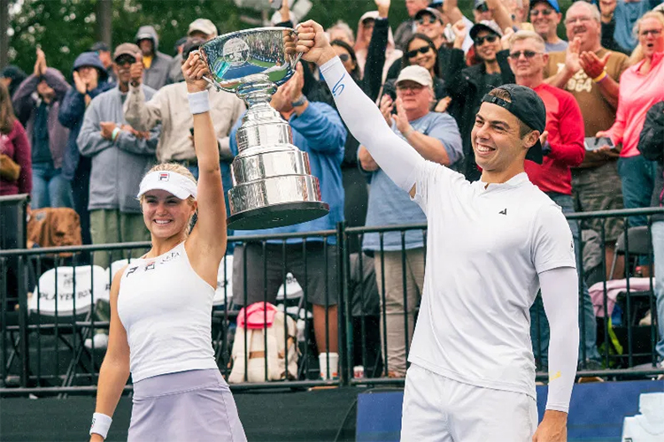 Waters – Johns vượt qua anh em Johnson sau 5 game, giành danh hiệu pickleball thứ 9 liên tiếp