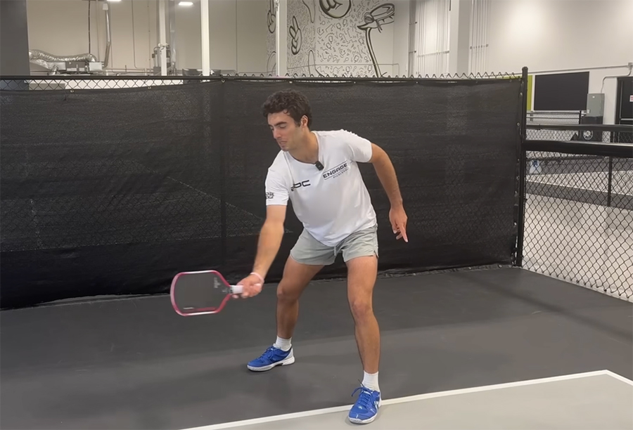 Kỹ thuật Pickleball: Push Drop - Vũ khí cơ bản nhất và nguy hiểm nhất của các tay vợt chuyên nghiệp