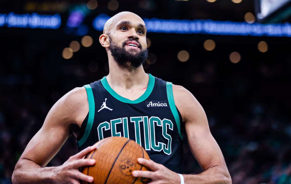 Derrick White phá kỷ lục ném 3 điểm của cựu ngôi sao Boston Celtics Isaiah Thomas