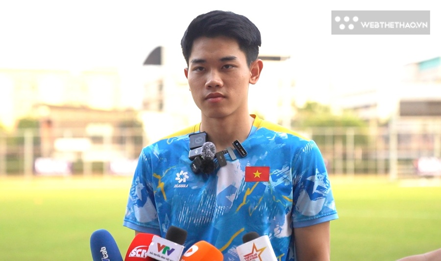 Câu nói “ghi điểm” của Đình Bắc khiến HLV Mano Polking gật đầu cho lên U22 Việt Nam sớm