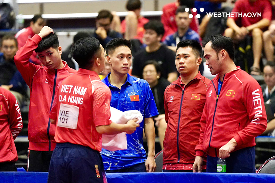 Singapore đ&aacute;nh bại Việt Nam kịch t&iacute;nh trong chung kết b&oacute;ng b&agrave;n đồng đội nam  SEA Games 33