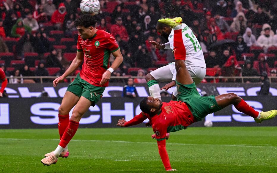 El-Kaabi ghi b&agrave;n thắng đẹp bậc nhất C&uacute;p ch&acirc;u Phi 2025 với c&uacute; s&uacute;t xe đạp chổng ngược