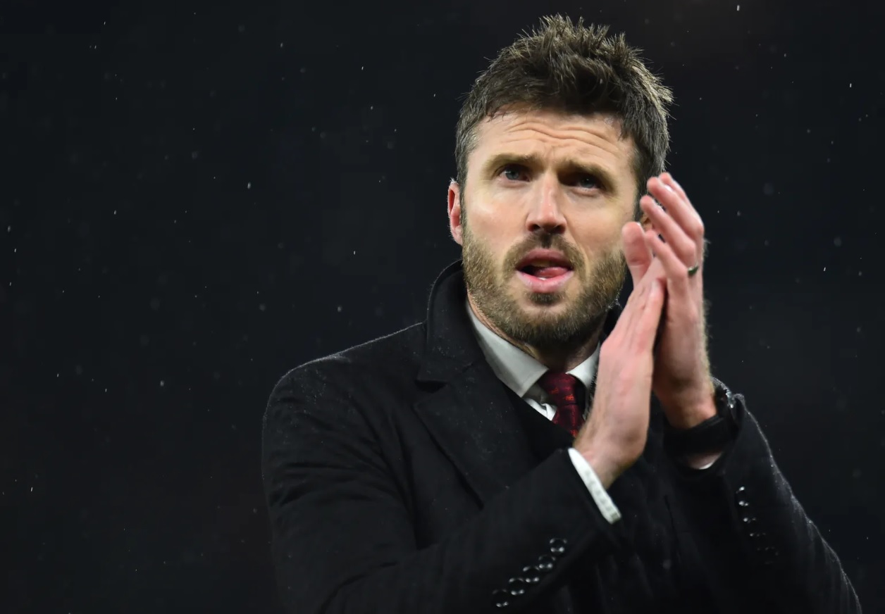 Michael Carrick tiết lộ triết l&yacute; b&oacute;ng đ&aacute; hứa hẹn gi&uacute;p MU thay đổi lớn trong 17 trận c&ograve;n lại