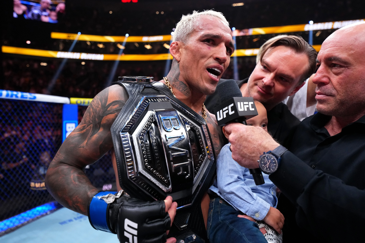 Charles Oliveira th&aacute;ch thức McGregor v&agrave; Diaz sau UFC 326: 