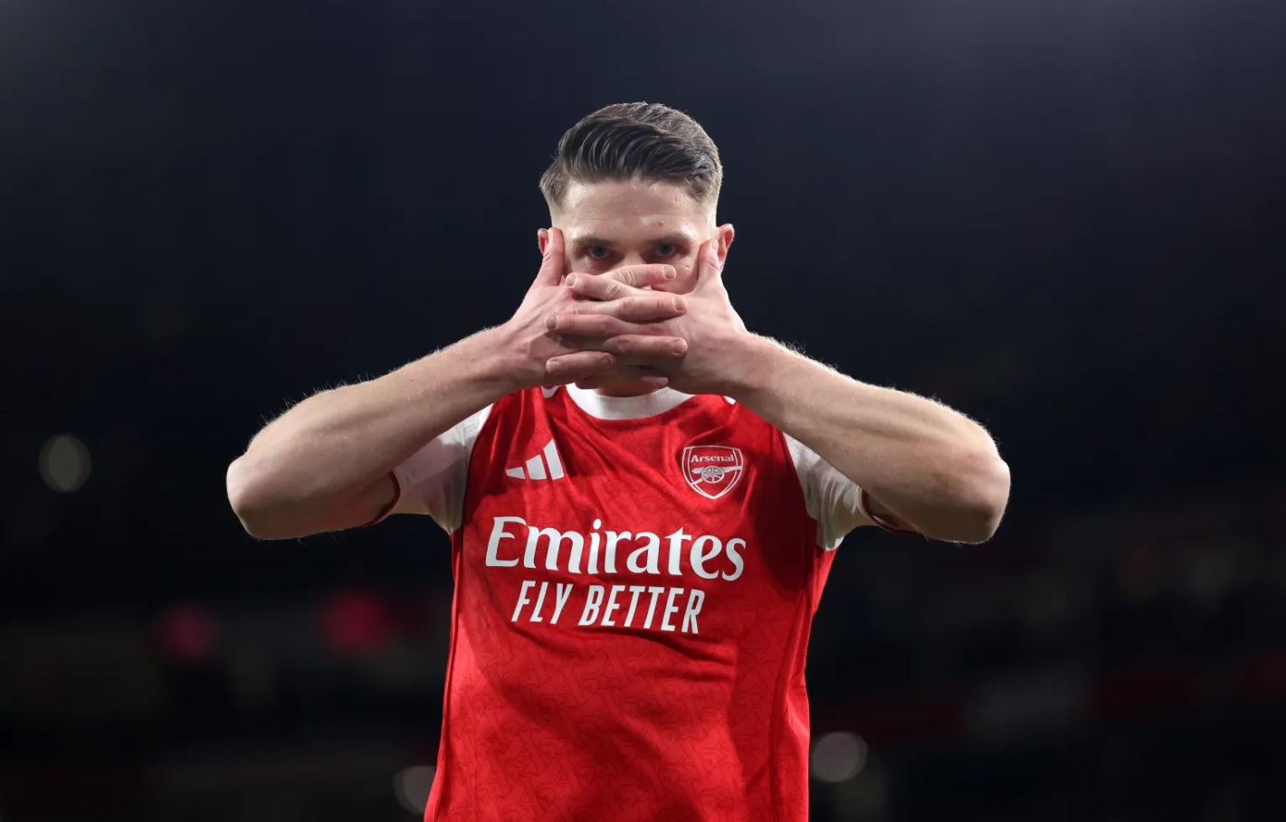 Bảng xếp hạng Ngoại hạng Anh mới nhất: Arsenal bỏ xa Man City